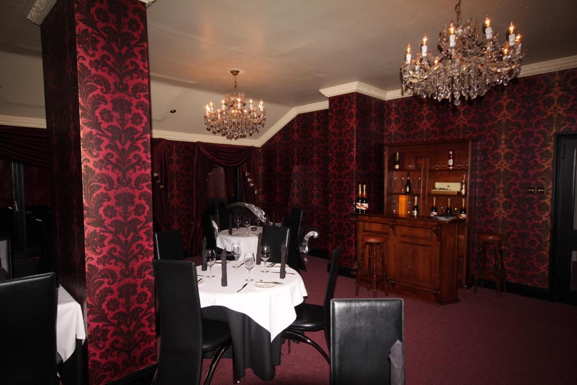 The Lilly Restaurant With Rooms Llandudno Ngoại thất bức ảnh