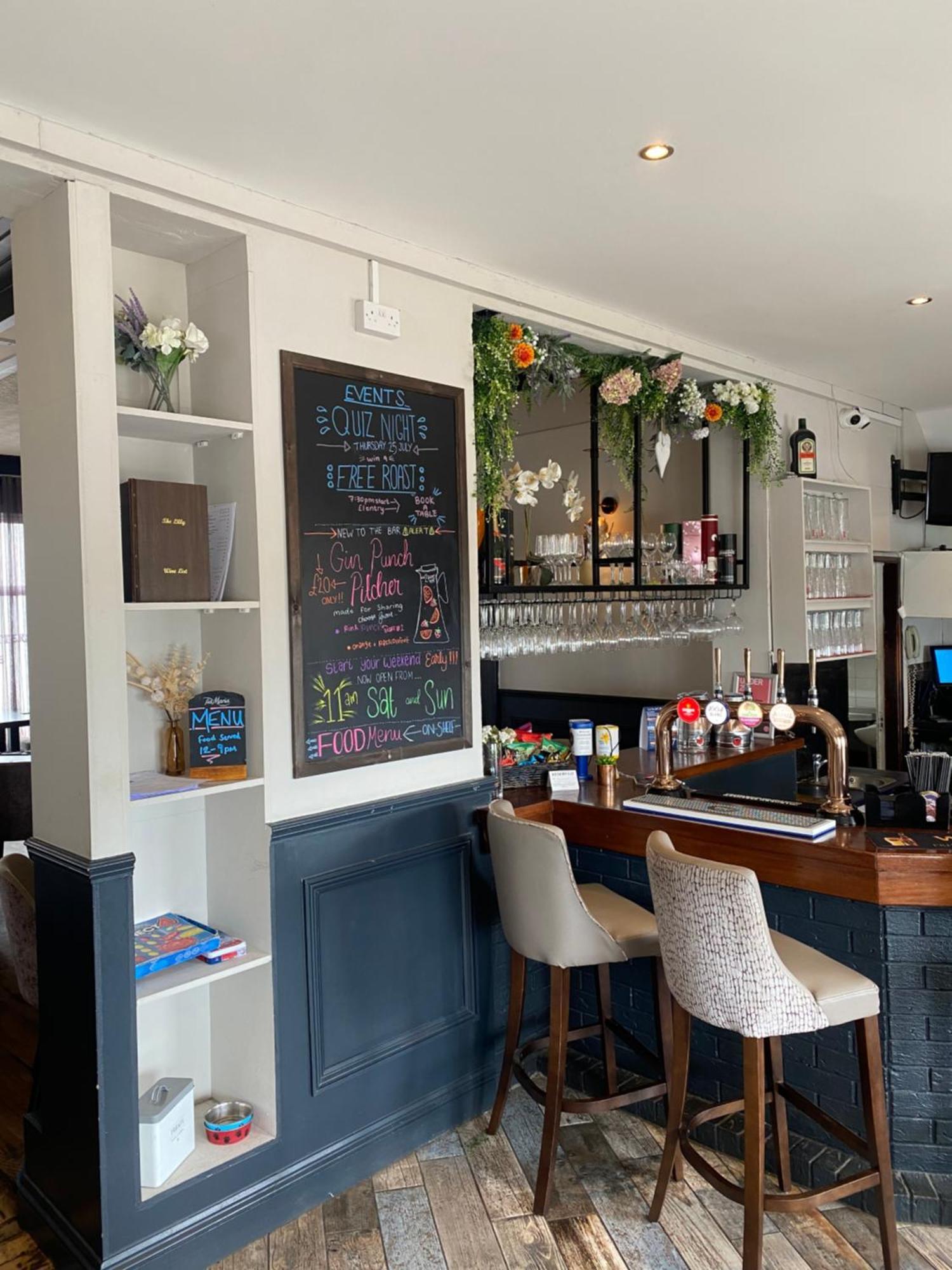 The Lilly Restaurant With Rooms Llandudno Ngoại thất bức ảnh